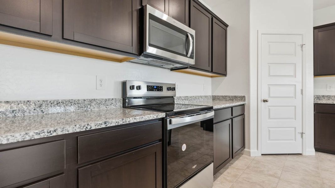 Furnished interior view inside a new home in Heartland Ranch, Coolidge (Image 8).