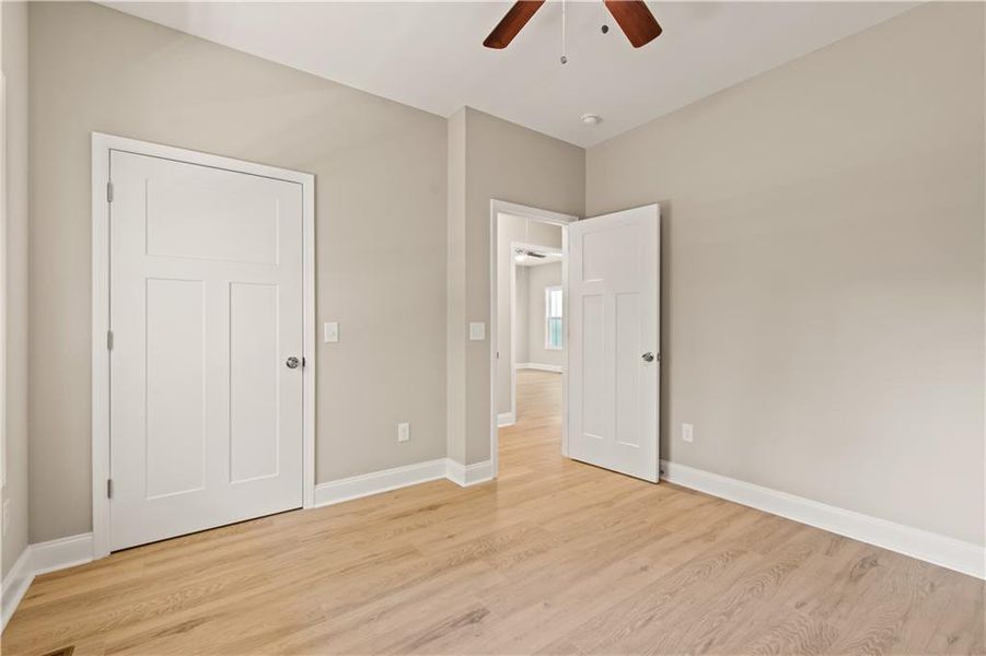 Spacious, unfurnished interior of a new home in , Dawsonville (Image 27).