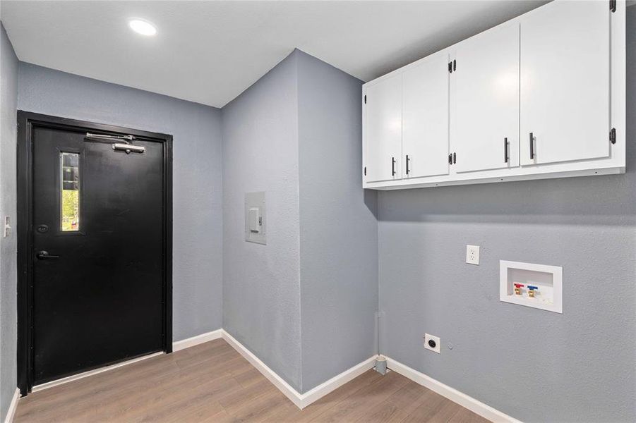 Spacious, unfurnished interior of a new home in , Brownwood (Image 31).