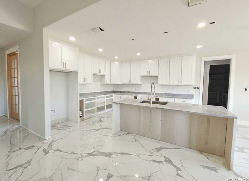 Furnished interior view inside a new home in , Bandera (Image 3).