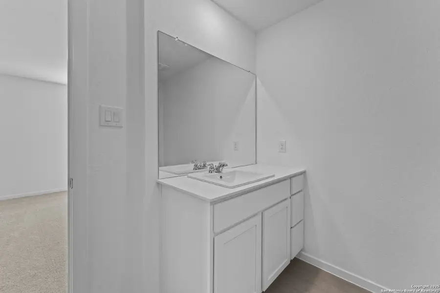 Furnished interior view inside a new home in Lodi Grove, Floresville (Image 6). Furnished interior view inside a new home in Lodi Grove, Floresville (Image 6).