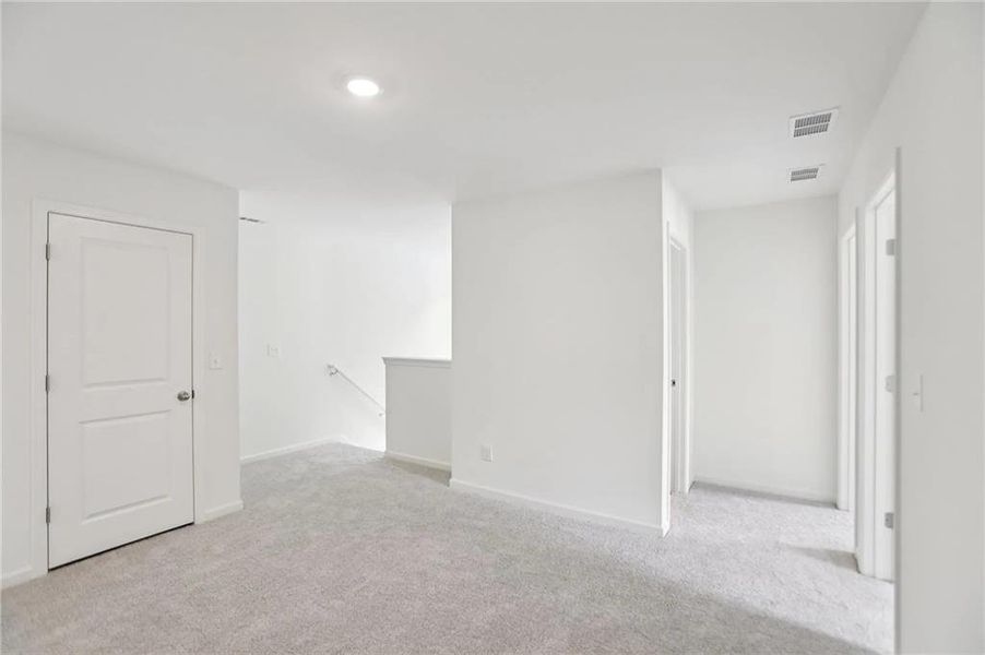 Spacious, unfurnished interior of a new home in Casteel, Bethlehem (Image 15). Spacious, unfurnished interior of a new home in Casteel, Bethlehem (Image 15).