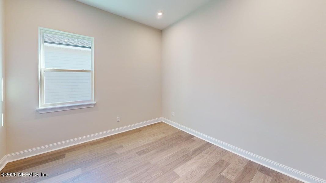 Spacious, unfurnished interior of a new home in RiverTown, St. Johns (Image 12).