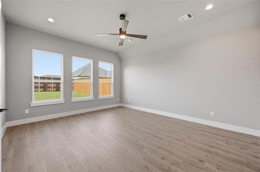 Spacious, unfurnished interior of a new home in LeTara, Haslet (Image 22).
