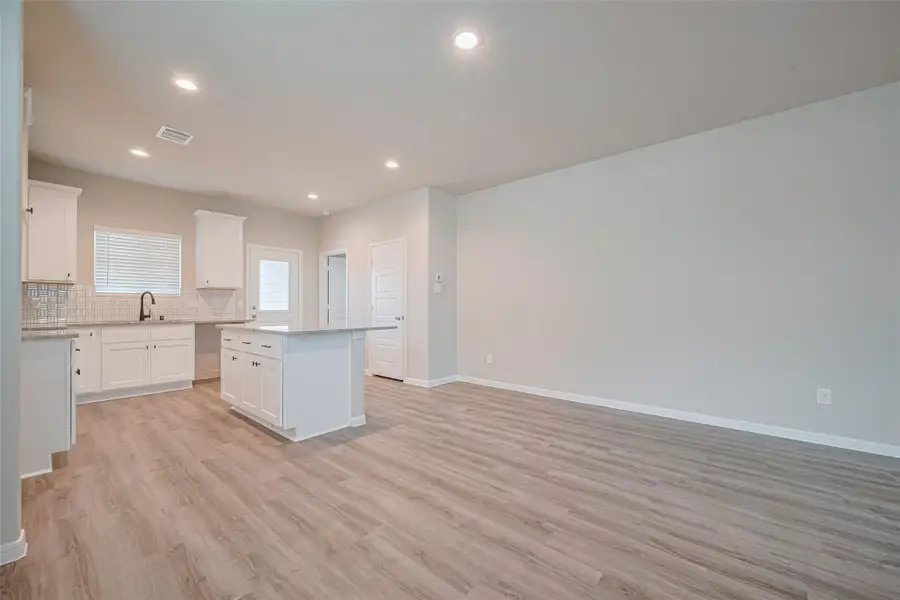 Furnished interior view inside a new home in La Segarra, Brookshire (Image 10).