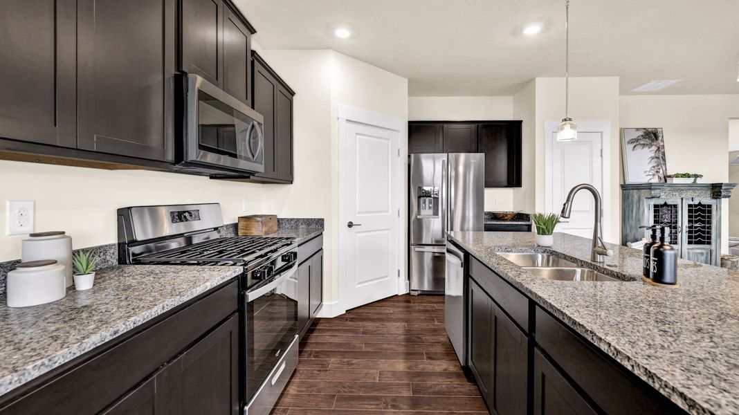 Representative furnished interior of a home built from the Darwin by D.R. Horton in Prairie Pass, Apison (Image 11).
