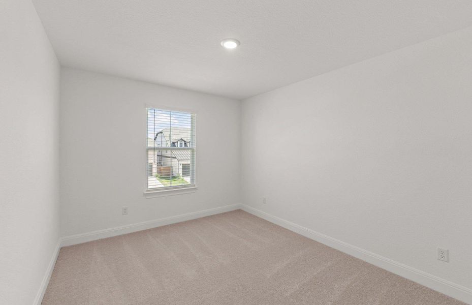 Spacious, unfurnished interior of a new home in Horizon Lake, Leander (Image 21).