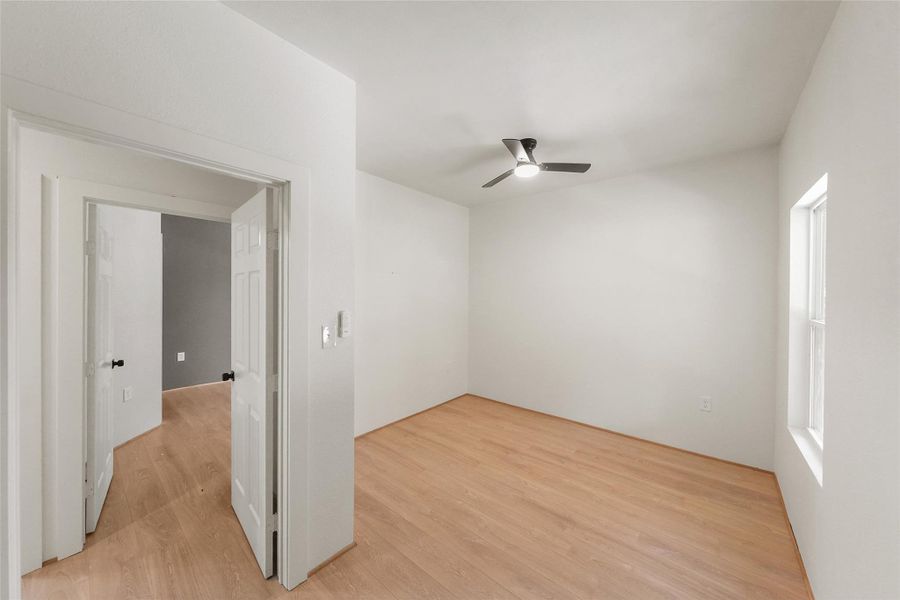 Spacious, unfurnished interior of a new home in , Trinity (Image 8).