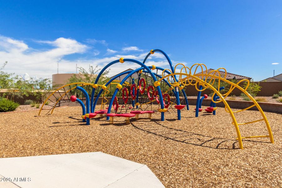 Community Amenities Community Amenities