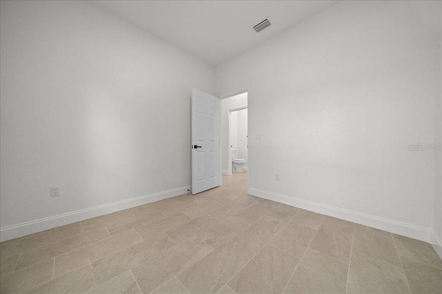 Spacious, unfurnished interior of a new home in , Dunnellon (Image 33). Spacious, unfurnished interior of a new home in , Dunnellon (Image 33).