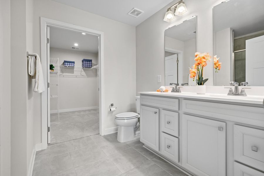 Furnished interior view inside a new home in , Santee (Image 11).