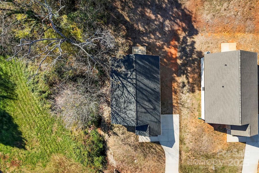 Image 44 of a home in .