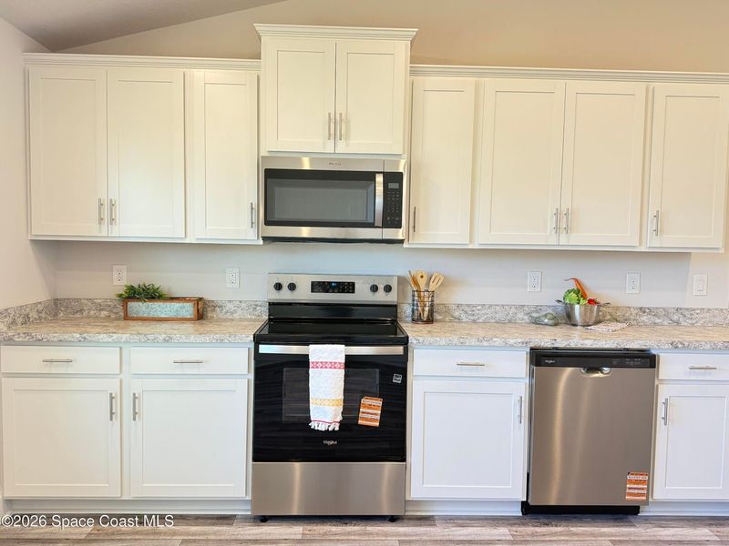Furnished interior view inside a new home in Sebastian Highlands, Sebastian (Image 6).