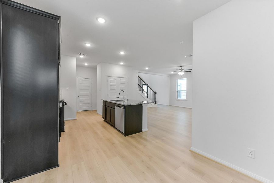 Image 37 of a home in .