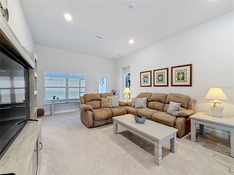 Furnished interior view inside a new home in , Spring Hill (Image 14).