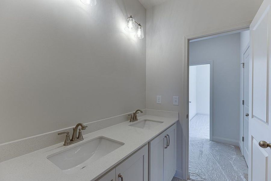 Image 41 of a home in .