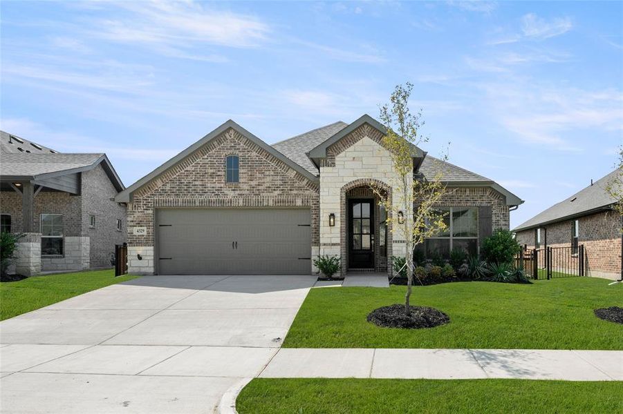 4329 Sun Meadow- Front-1