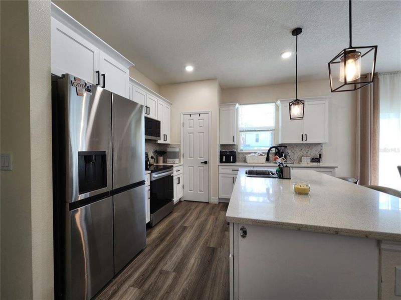Furnished interior view inside a new home in , Ocala (Image 9).