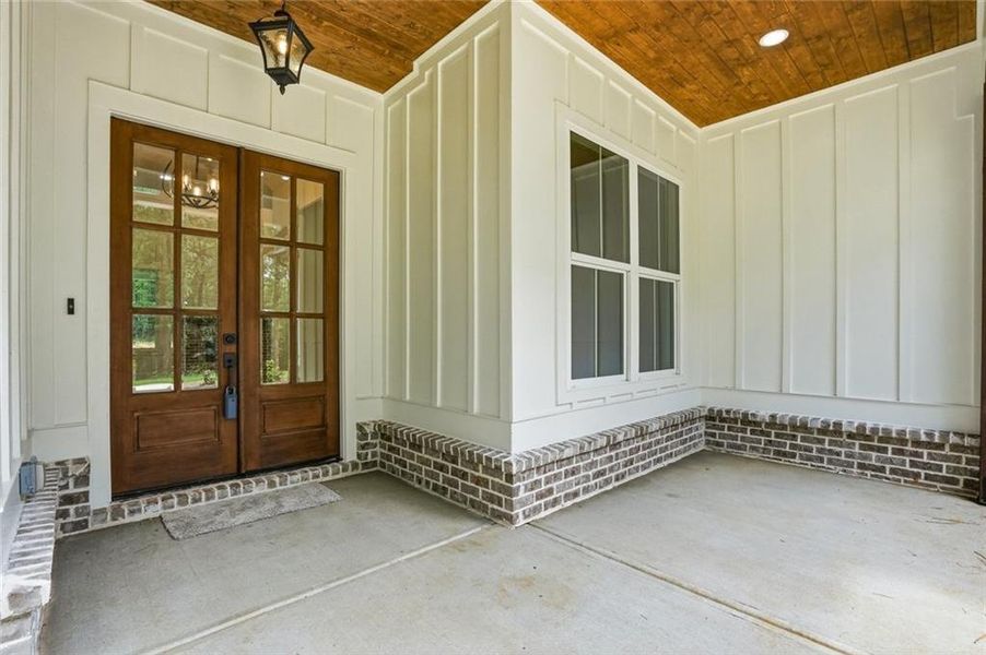 Exterior details and patio area of a home in , Covington (Image 3).
