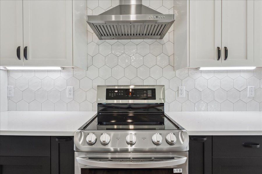 Furnished interior view inside a new home in , Temple (Image 19). Furnished interior view inside a new home in , Temple (Image 19).