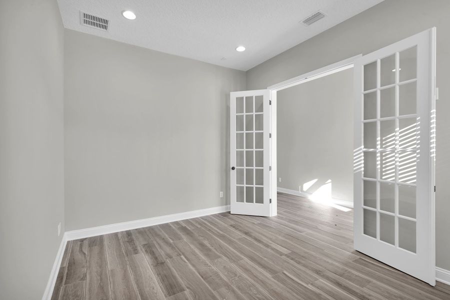 Representative unfurnished interior of a home built from the Riverdale by Riverside Homes in Hidden Creek at SilverLeaf, St. Augustine (Image 21). Representative unfurnished interior of a home built from the Riverdale by Riverside Homes in Hidden Creek at SilverLeaf, St. Augustine (Image 21).