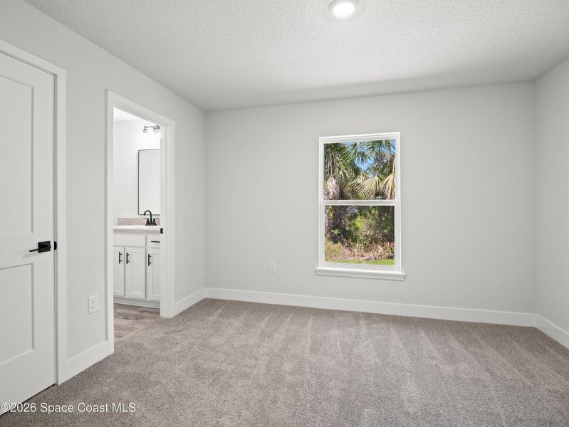 Spacious, unfurnished interior of a new home in Palm Bay, Palm Bay (Image 16).