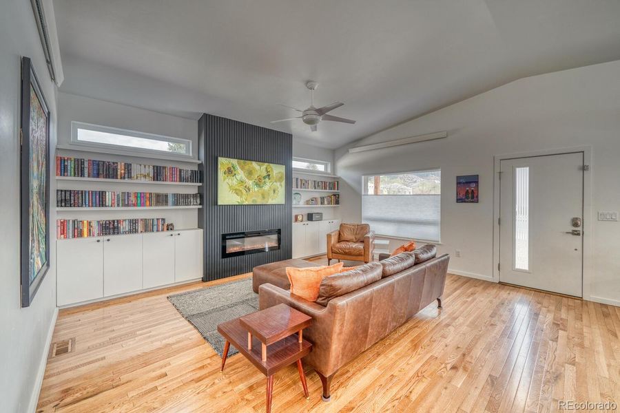Furnished interior view inside a new home in , Salida (Image 5).