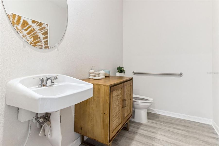 Close-up of interior finishes inside a home in , Haines City (Image 18).