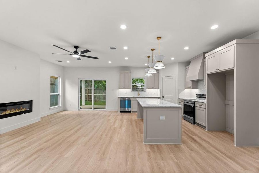 Furnished interior view inside a new home in , Greenville (Image 11).