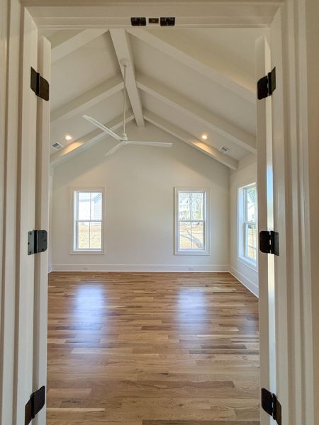 Spacious, unfurnished interior of a new home in , Mount Pleasant (Image 45).