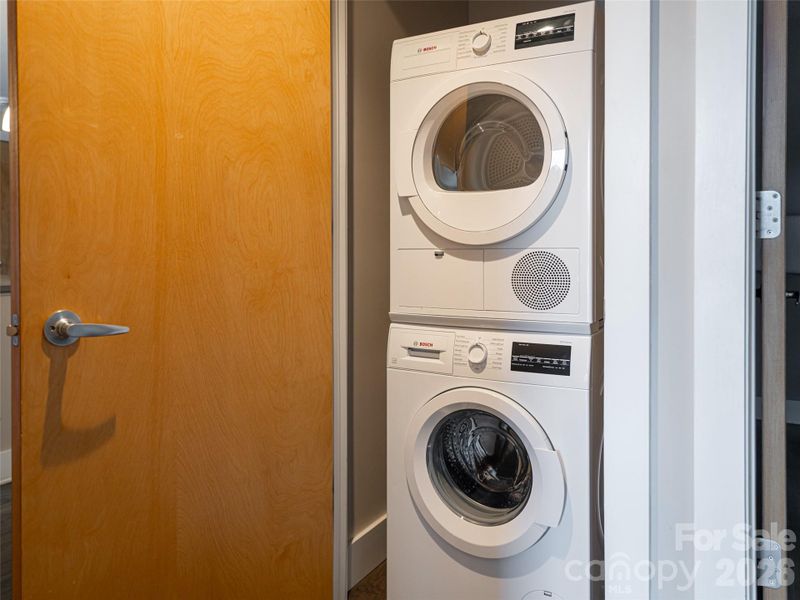 Close-up of interior finishes inside a home in , Asheville (Image 25). Close-up of interior finishes inside a home in , Asheville (Image 25).