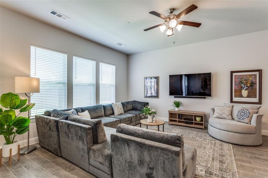 Furnished interior view inside a new home in , Lewisville (Image 25).