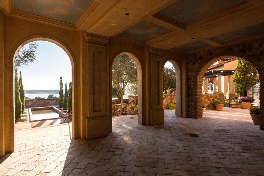 Community amenities in , Montverde (Image 5).