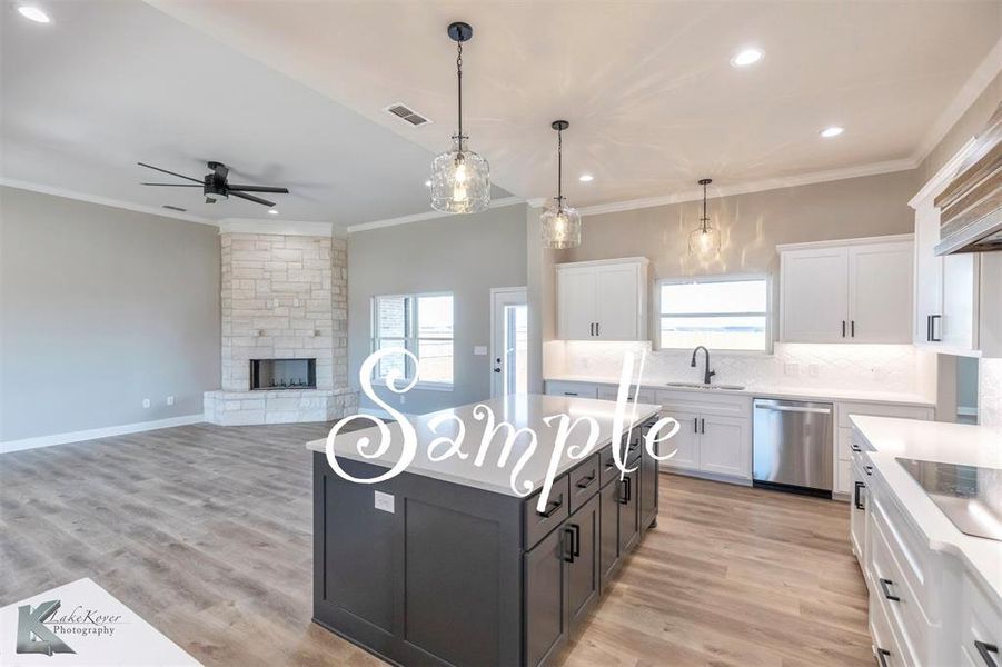 Furnished interior view inside a new home in , Abilene (Image 7).