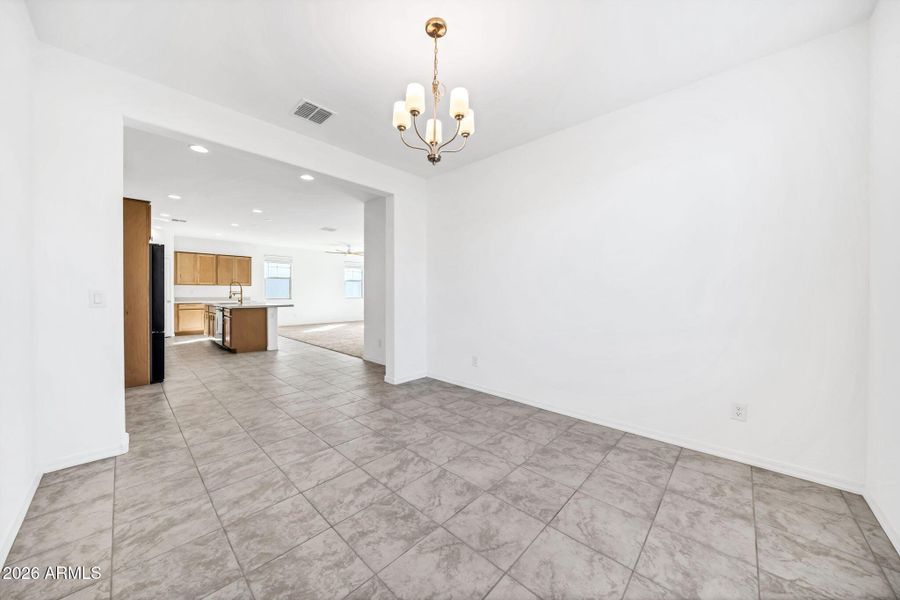 10223 W Piccadilly Rd, Avondale