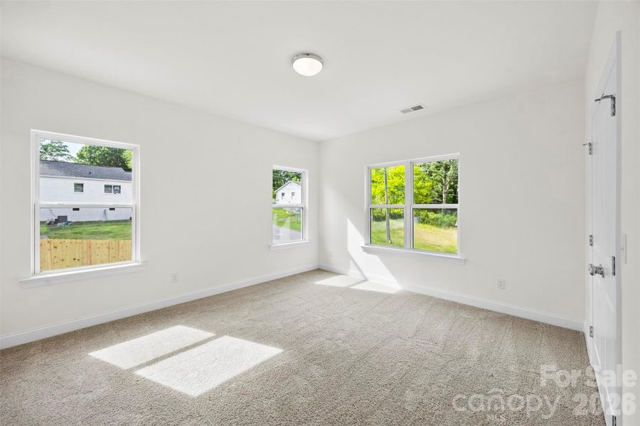 Spacious, unfurnished interior of a new home in , Gastonia (Image 31).