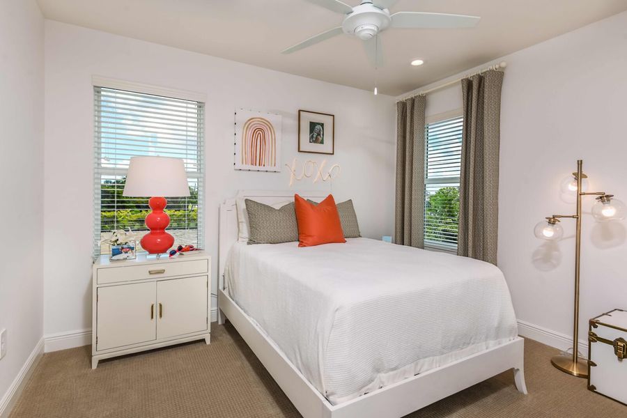 Furnished interior view inside a new home in Palm Grove, Bradenton (Image 5).