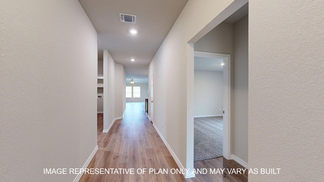 Spacious, unfurnished interior of a new home in Three Creeks - Colt Creek, Belton (Image 11).