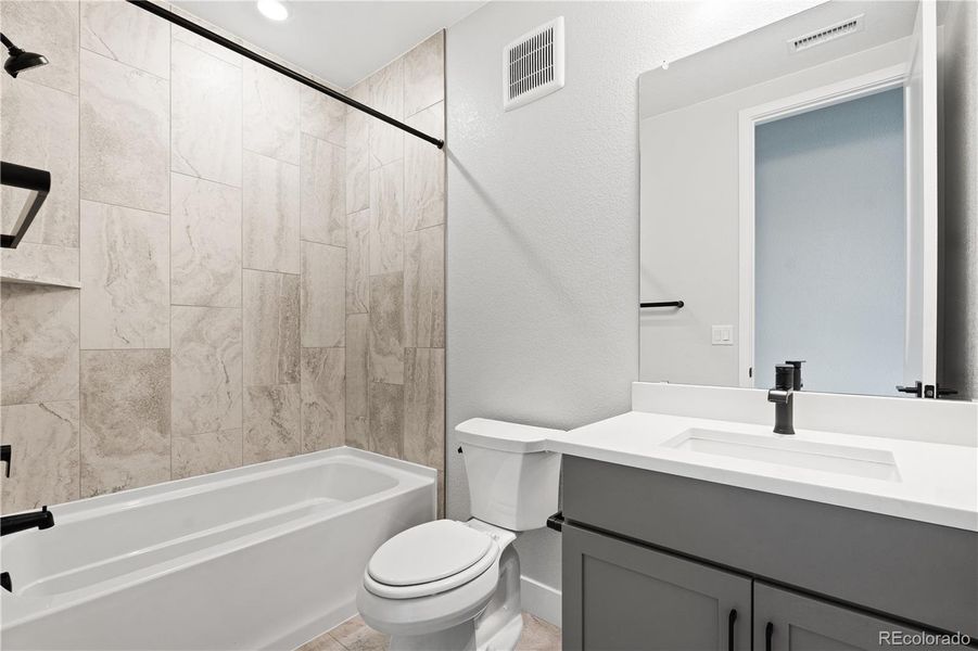 Furnished interior view inside a new home in Gallery at The Canyons, Castle Pines (Image 16).