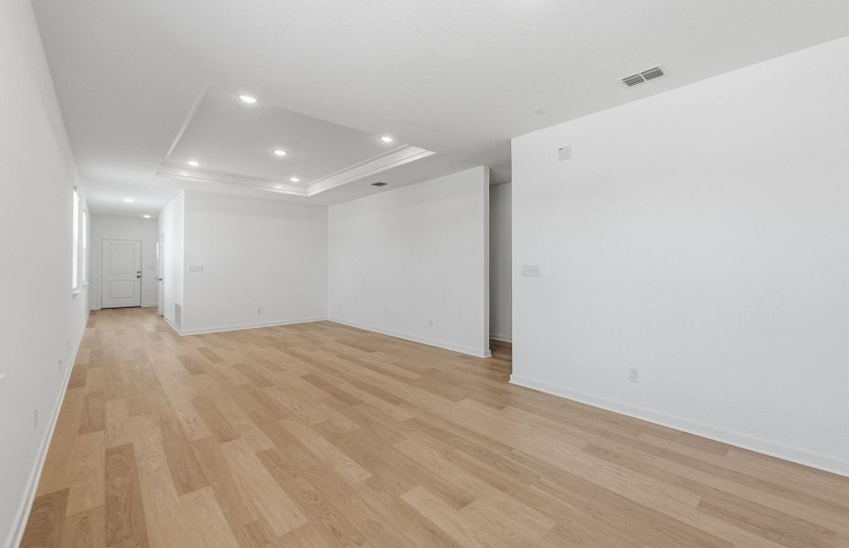 Spacious, unfurnished interior of a new home in Sunfield, Buda (Image 15). Spacious, unfurnished interior of a new home in Sunfield, Buda (Image 15).