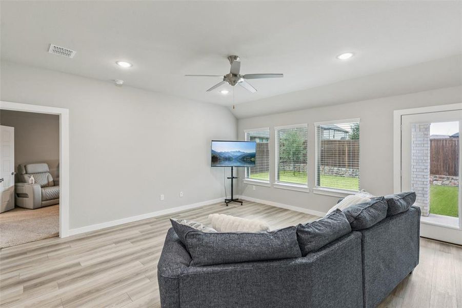 Furnished interior view inside a new home in , Red Oak (Image 15).