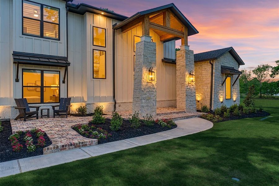 Exterior details and patio area of a home in , Montgomery (Image 34).