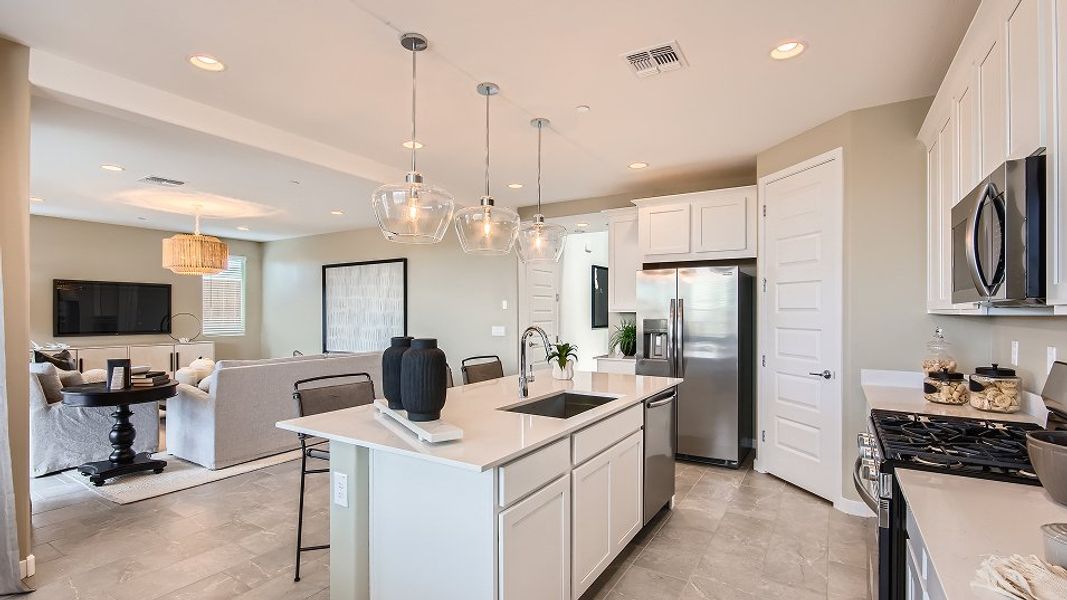 3526 Carlsbad Kitchen 4of4 F1 Base4