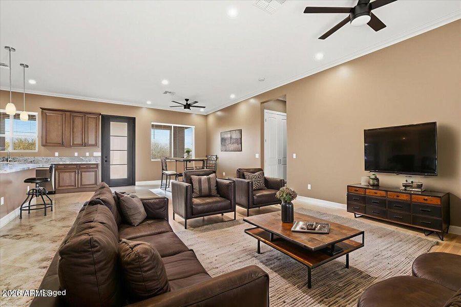 08-Virtually Staged Photo