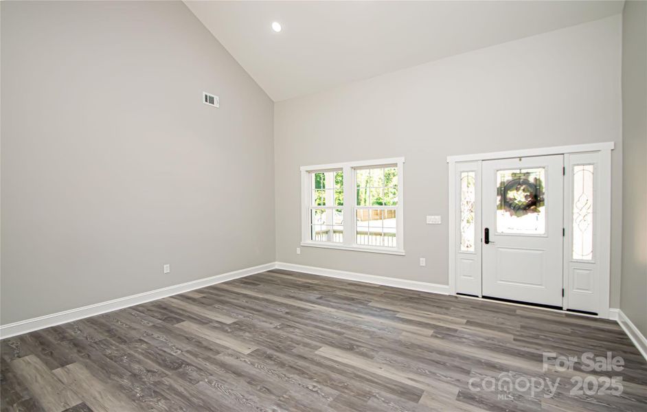 Spacious, unfurnished interior of a new home in , Chester (Image 28).