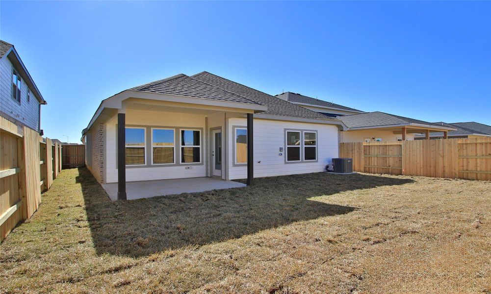 Image 15 of a home in Cypress Green. Image 15 of a home in Cypress Green.