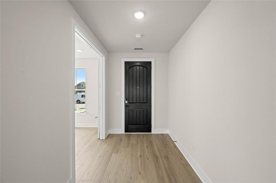 2231 Shady Elm-Entry-1