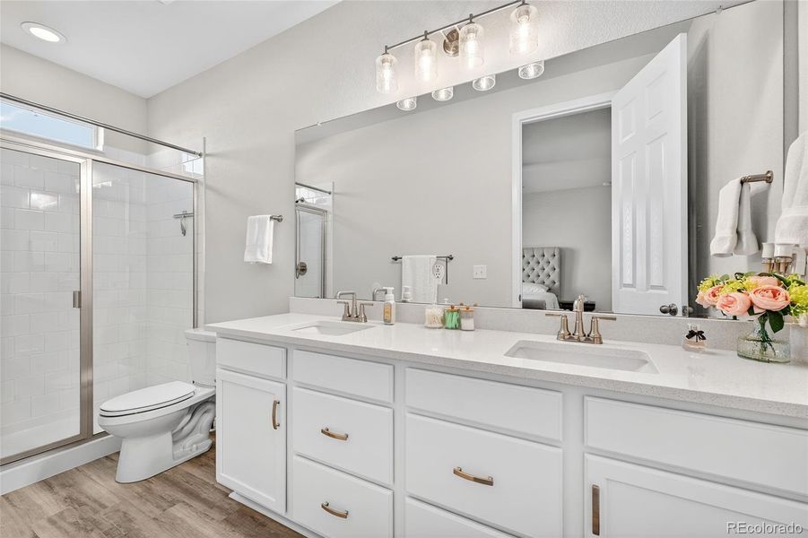 Furnished interior view inside a new home in , Aurora (Image 14).