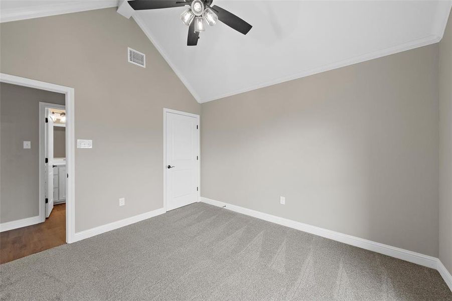 Spacious, unfurnished interior of a new home in , Waco (Image 25).