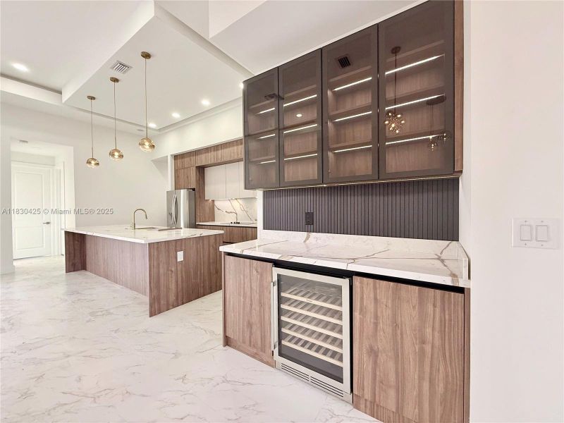 Furnished interior view inside a new home in , Cape Coral (Image 5).